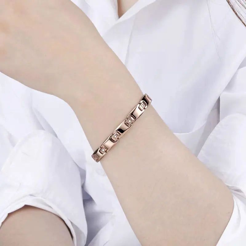 Magnet Improve Sleeping Fashion Rose Gold Couple Bracelet Men's and Women's Titanium Steel Diamond-Embedded Non-Fading Fancy Anti-Static Ai-TechWorld 