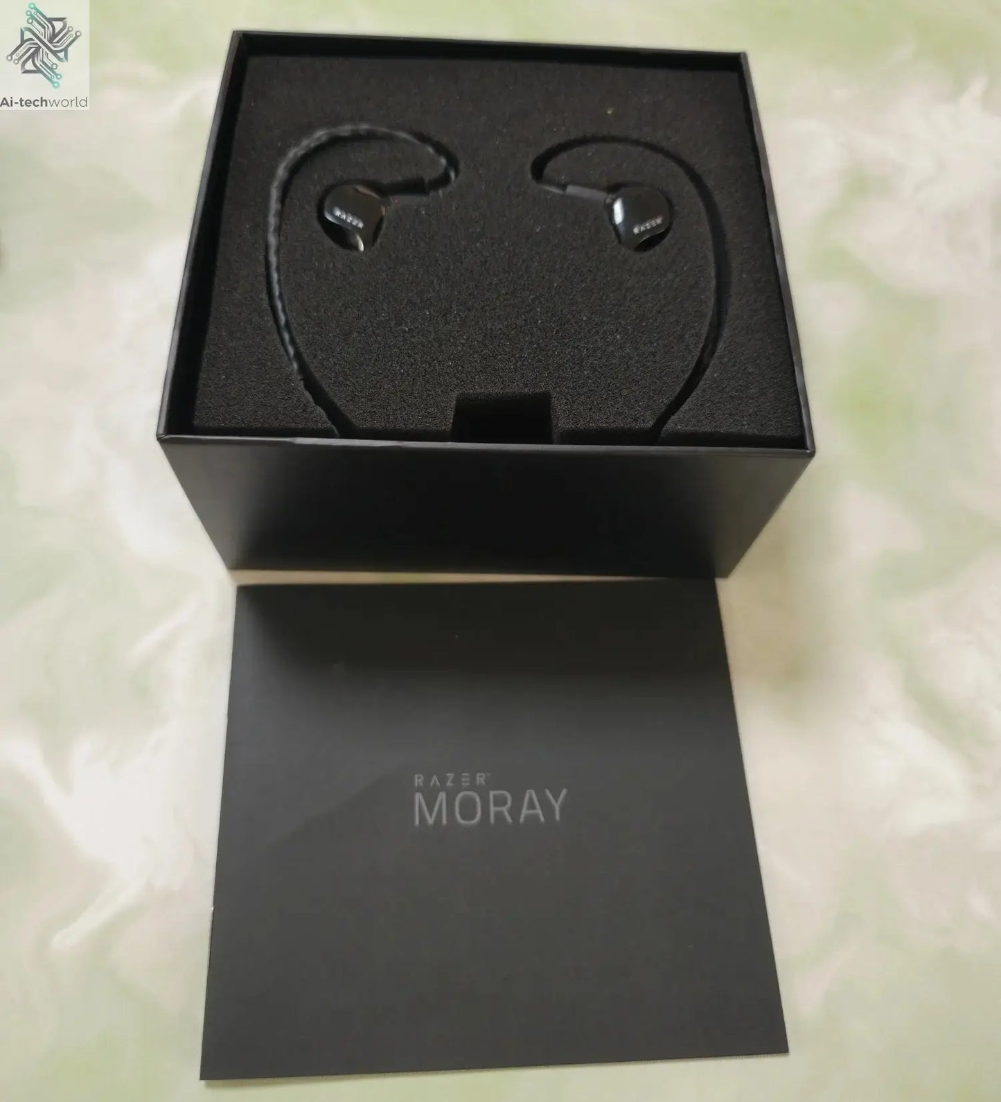 Razer Moray Ergonomic In-ear Monitor for All-day Streaming Hybrid Dual-driver Acoustic Design Superior Passive Noise Isolation Ai-TechWorld 