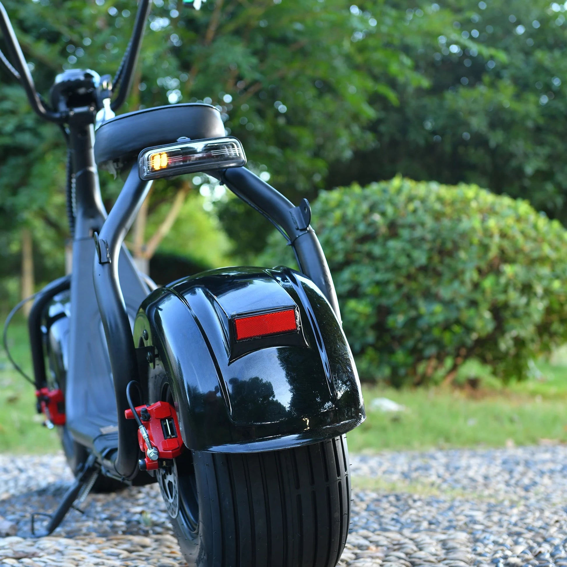 Mini Black Fat Tyre Electric Citycoco Scooter 60V12AH Motorbike E scooter 2000W Commuter electric scooter Ai-TechWorld 