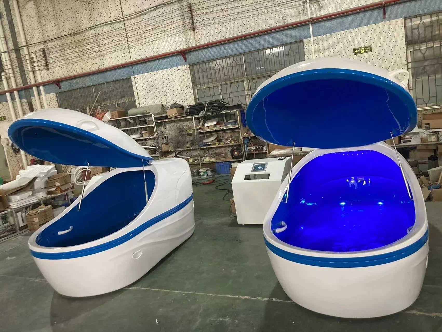 New large floating box water massage bathtub for pressure reduction and relief Ai-TechWorld 