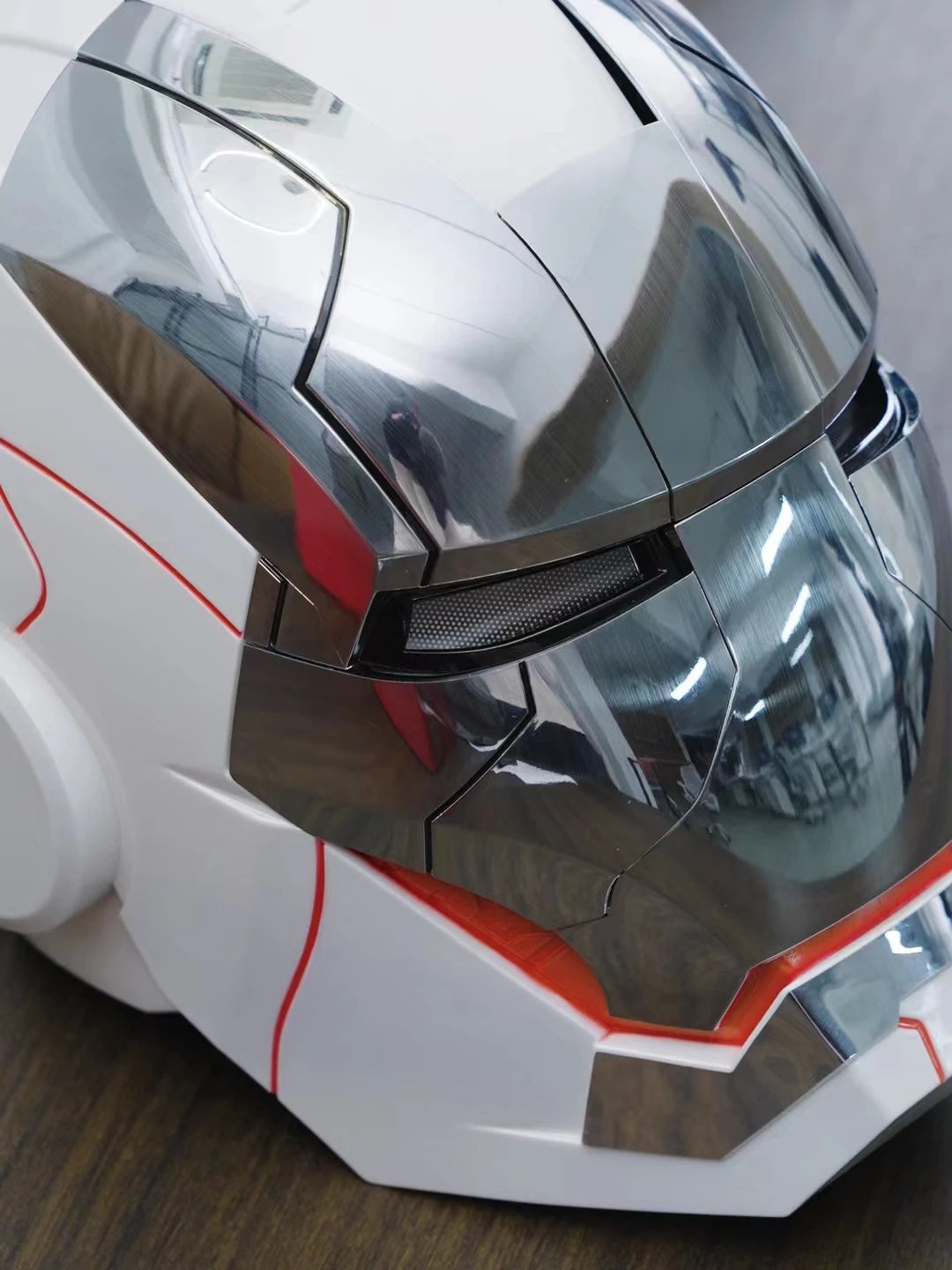 New AutoKing 1:1 Mk5 Iron Man Helmet Cosplay Voice Control Eyes with Light Model Toys for Adult Electric Wearable Christmas Gift Ai-TechWorld 