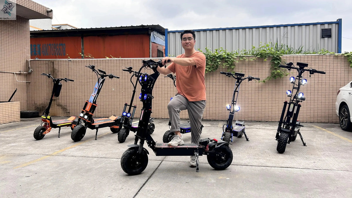 X13 inch 10000W Dual Motor 72V40Ah 60V50Ah Battery Electric Scooter Max Speed 120km/h Range 120km LCD Display Foldable Escooter Ai-TechWorld 